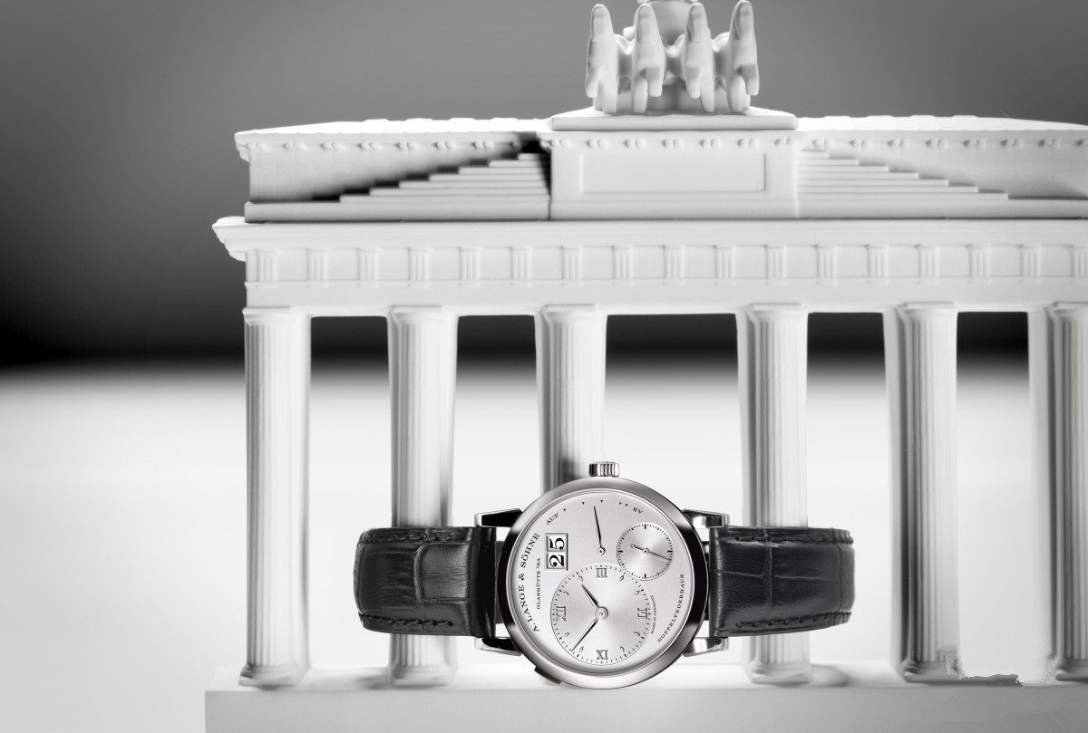 UK High Technology Promoting The Development Of A. Lange & Söhne Replica Watches