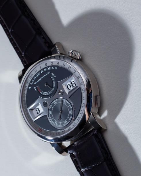 The luxury fake watches are made from 18k white gold.