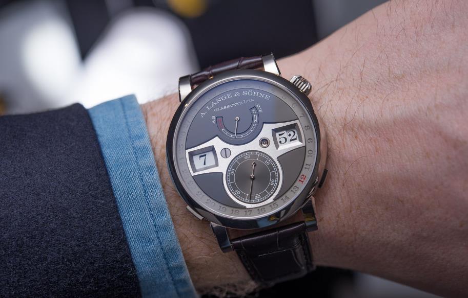 The male replica watches have grey dials.