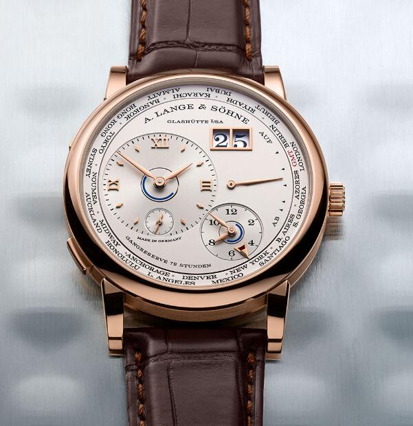 Swiss reproduction watches are made of rose gold.